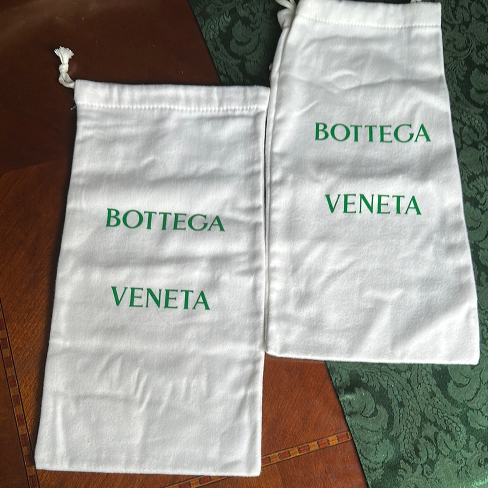 Bottega Veneta White and Green Dust Bags